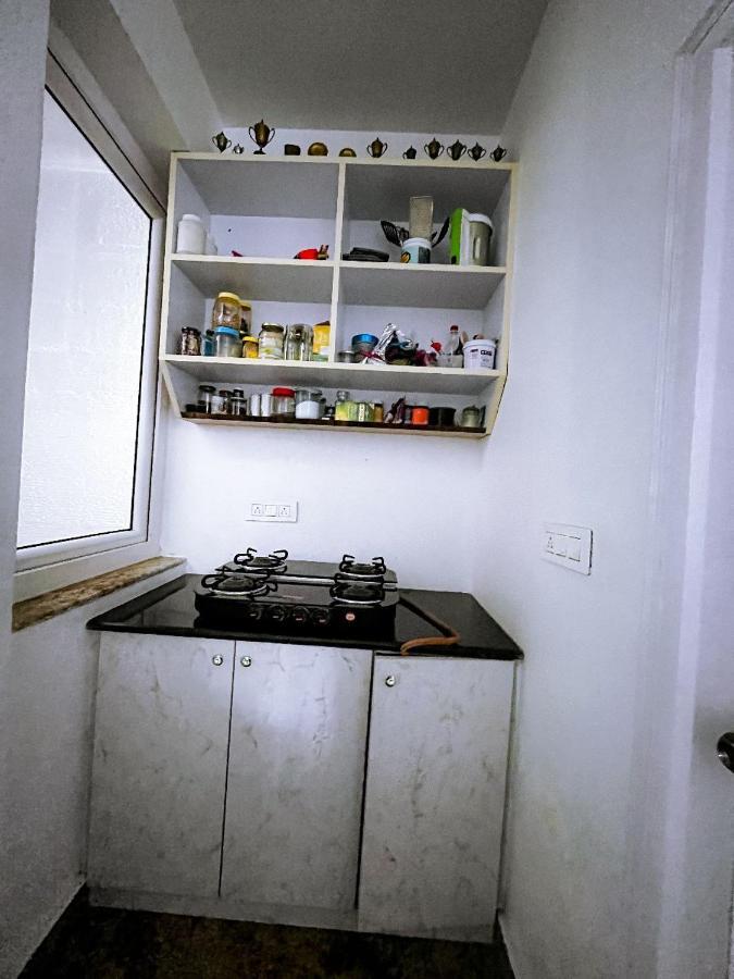 Rvr Abode -Private Rooms バンガロール エクステリア 写真